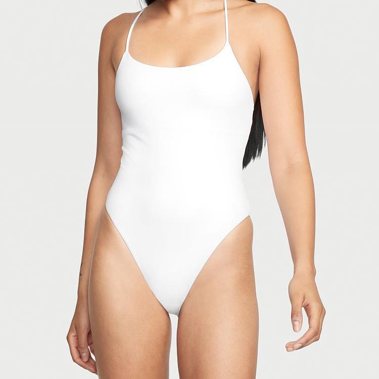 Girls' Swimwear Trends This Year: What's Popular