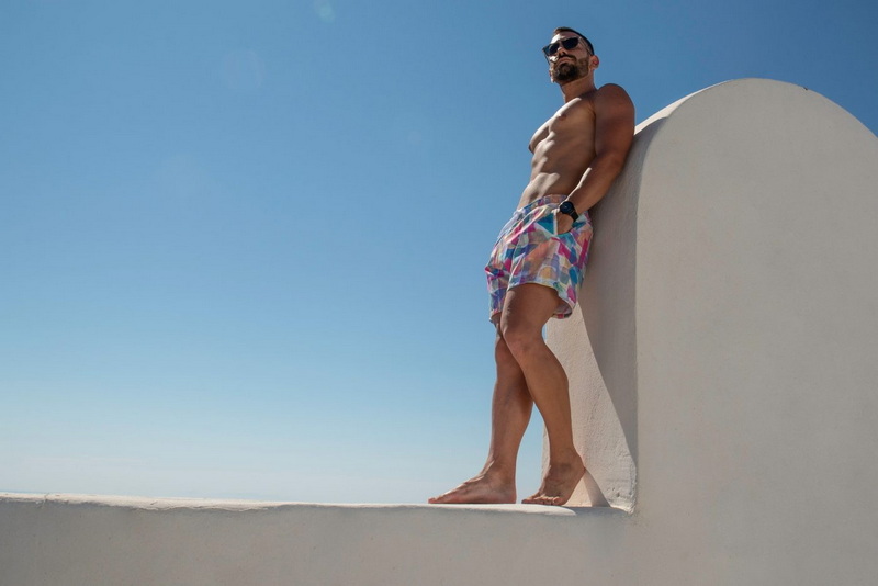 Can Greek Men&rsquo;s Swimwear Be Both Stylish And Comfortable