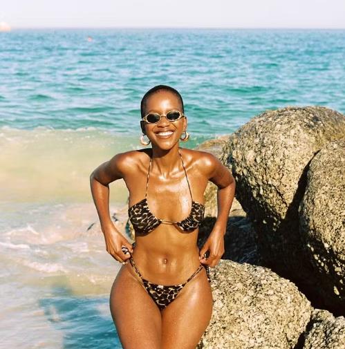 Why Are Women Wearing Bikini Tops Upside Down?