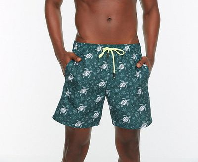 Is Green Swimwear a Good Choice for Men This Summer