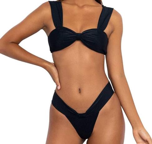 Do Women Wear Pads in Bikini 1