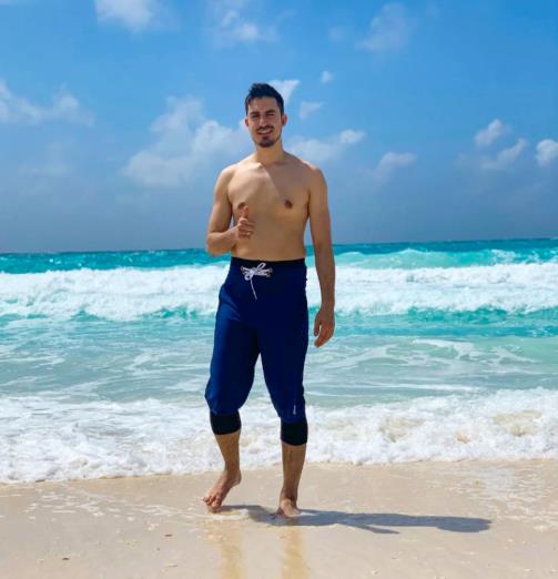 Stay Stylish with Modest Swimwear for Men 2
