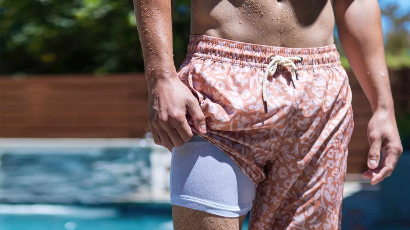 How Do I Stay Stylish with Current Swimwear Trends for Men