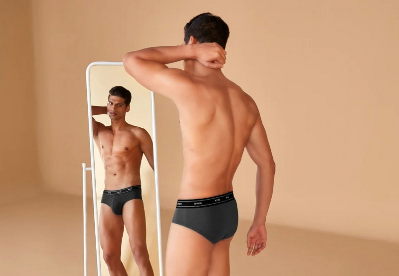 What Are the Benefits of Wearing Brief Swimwear for Men