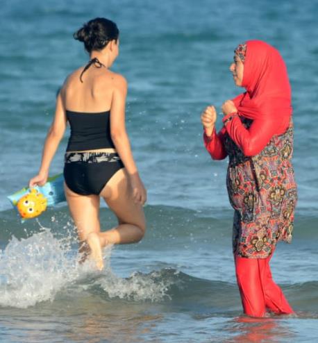 Can Women Wear Bikinis in Morocco