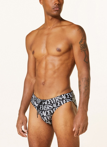 Choose the Right Size for Versace Swimwear Men_2