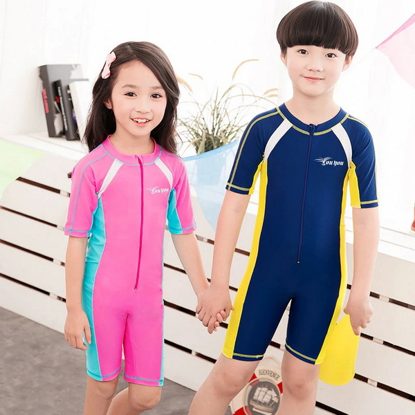 Can Boys Wear Girls' Swimsuits Comfortably