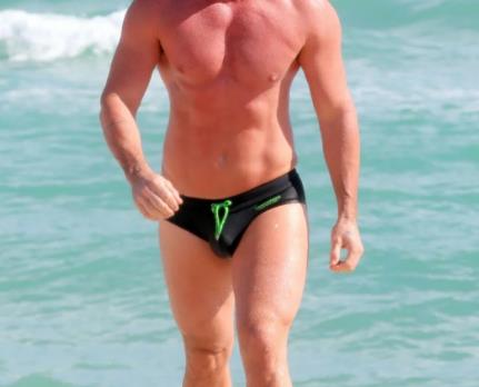 What Do Women Think of Men Wearinf Bikini Swimwear