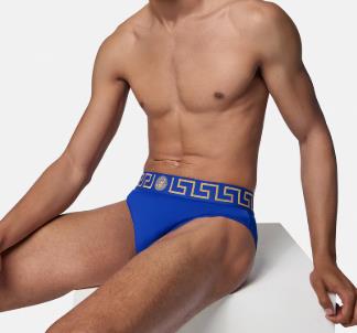 Choose the Right Size for Versace Swimwear Men_3