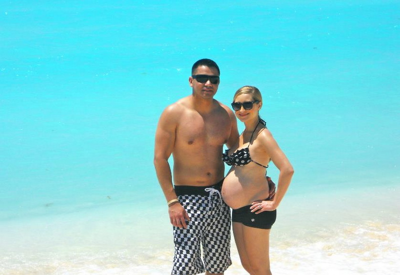 Pregnant Women Wear Bikinis