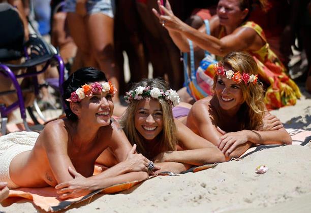 Bikini Women Would Go To Nude Beach 1