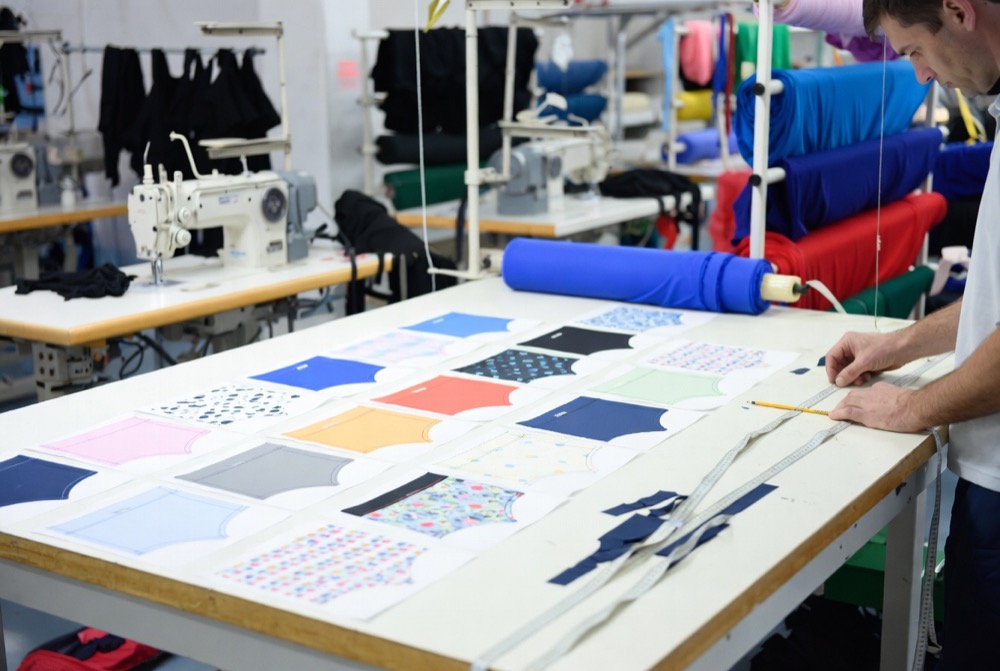 OEM Swimwear Pattern And Fabric Workshop